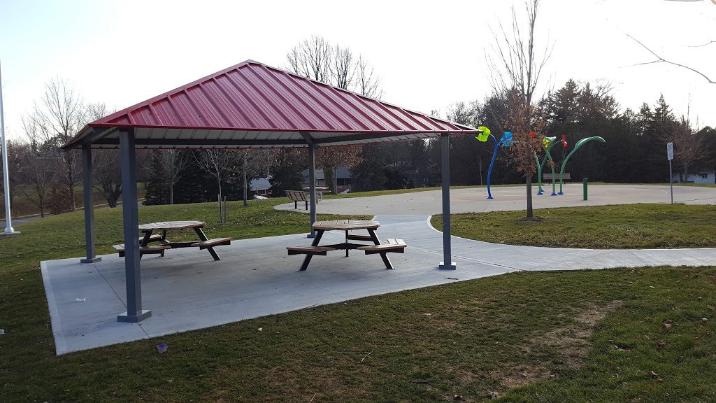 Oakridge Arena | 825 Valetta St, London, ON N6H 2Z2, Canada | Phone: (519) 661-4424