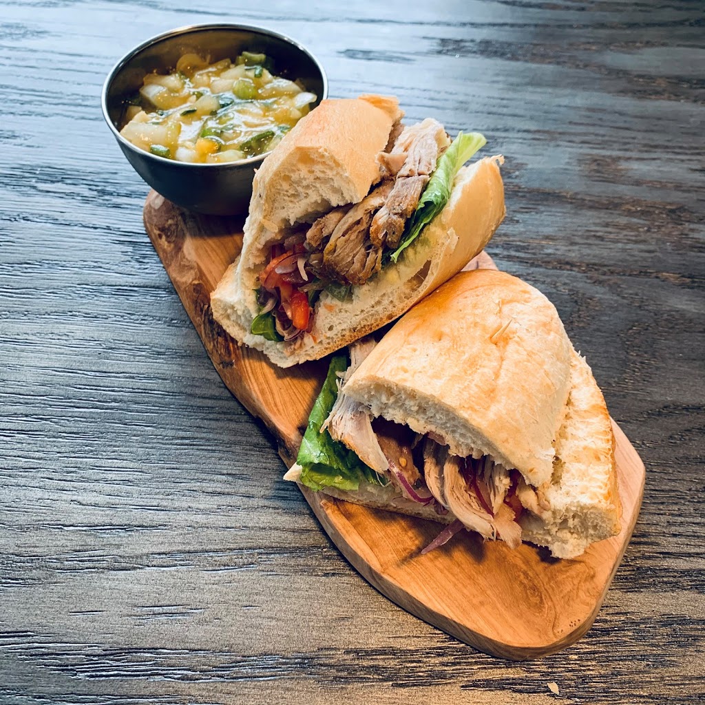 Lauritas Eats | 387 Silverthorn Ave, York, ON M6M 3H1, Canada | Phone: (647) 280-5435