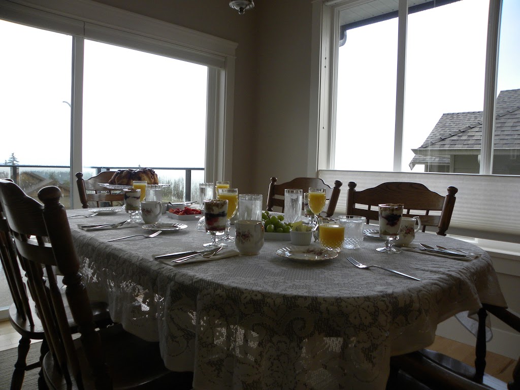 Hillcrest Ave. Bed & Breakfast | 482 Hillcrest Ave, Ladysmith, BC V9G 1W2, Canada | Phone: (250) 924-5658