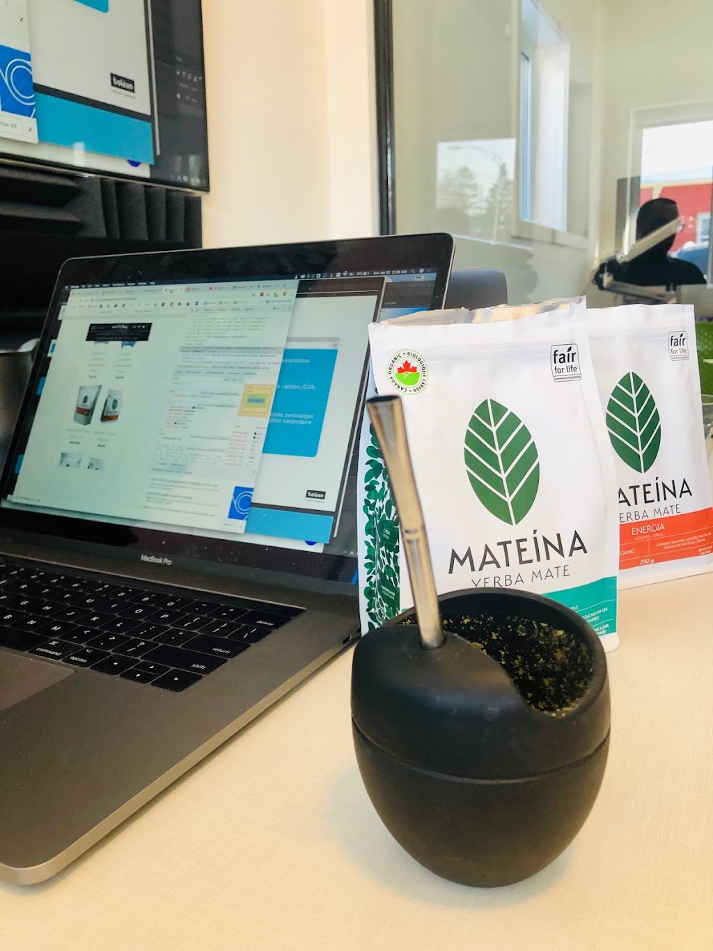Mateina | 306 R. All. du Golf Suite 132, Saint-Eustache, QC J7R 0M8, Canada | Phone: (450) 473-6381