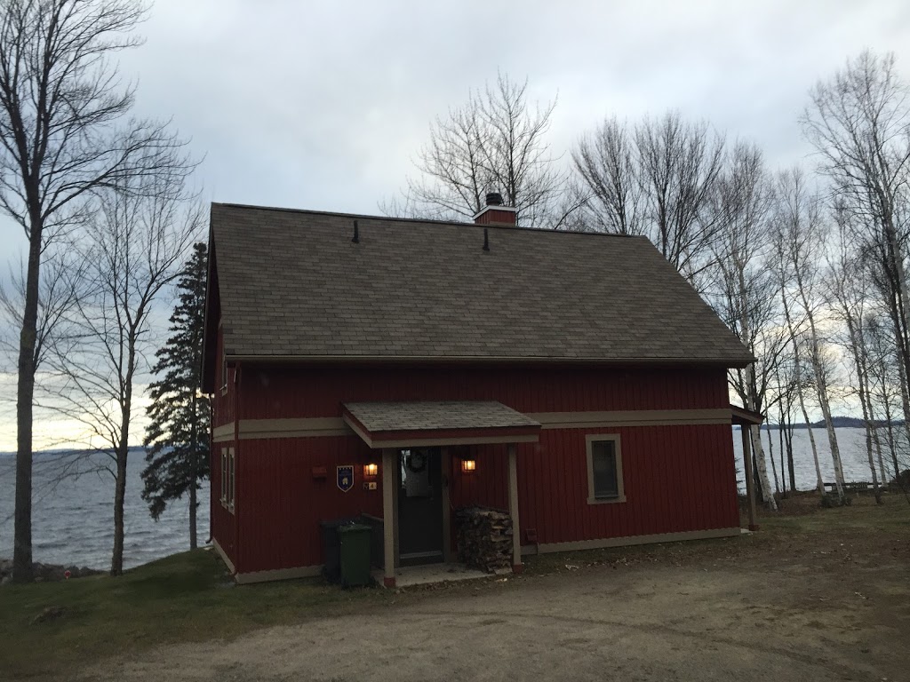 RCNT Chalets | 1247 Rue Saint Faustin, Saint Fautin Lac Carré, QC J0T 1J3, Canada | Phone: (450) 327-6130