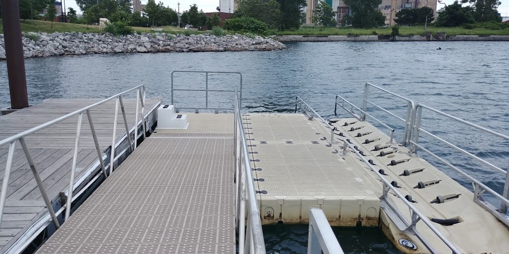 Independent Health Kayak Launch | 225 Fuhrmann Boulevard, Buffalo, NY 14203, USA