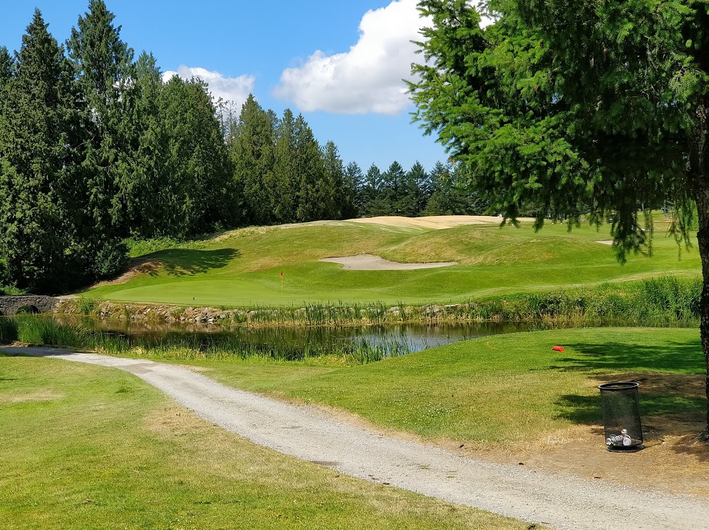 Guildford Golf & Country Club | 7929 152 St, Surrey, BC V3S 3M5, Canada | Phone: (604) 594-0282