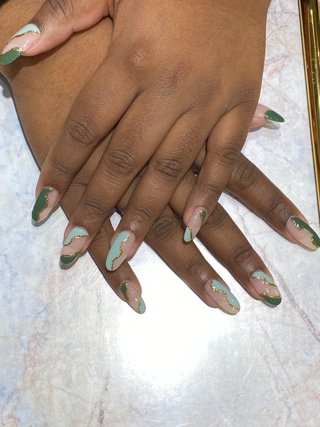 New Classique Nails & Spa | 1211 Kingston Rd, Pickering, ON L1V 6M5, Canada | Phone: (905) 831-8833