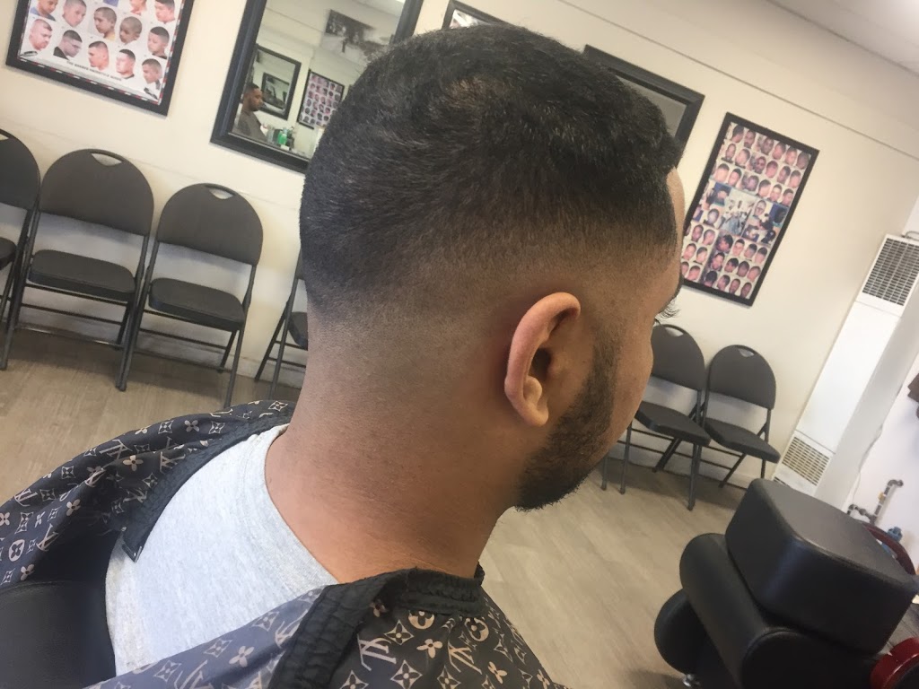 Zee Barbershop | 9008 Jasper Ave, Edmonton, AB T5H 3S8, Canada | Phone: (780) 761-6004