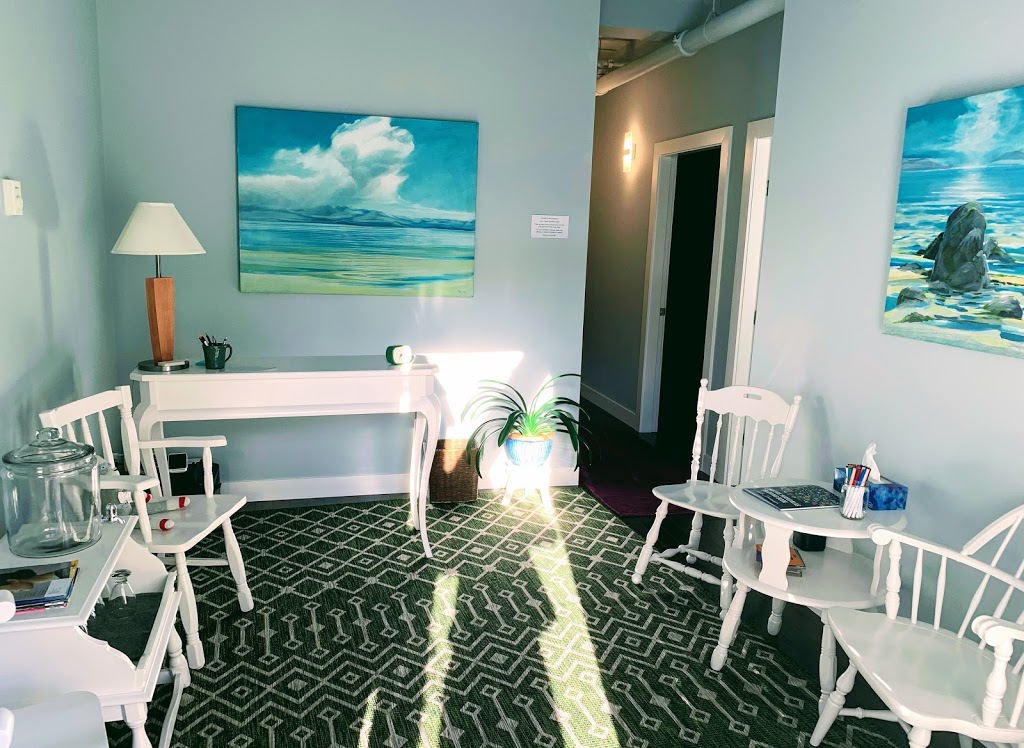 Peak Experience Counselling | 41105 Tantalus Rd Suite 122, Squamish, BC V8B 0N3, Canada | Phone: (778) 240-0913