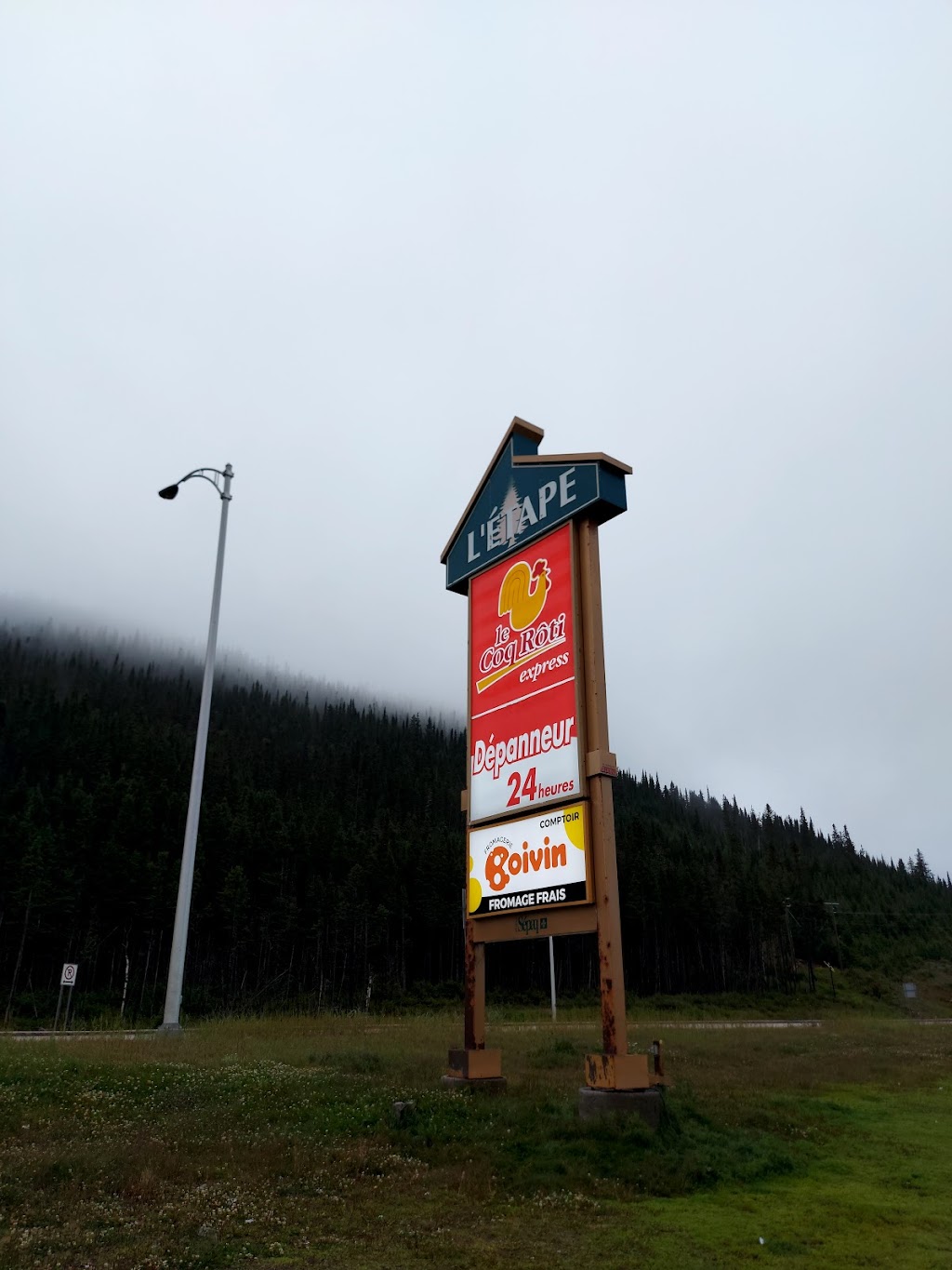 LÉtape Rest Stop | 10001 QC-175, Stoneham-et-Tewkesbury, QC G0A 4P0, Canada | Phone: (418) 846-1080