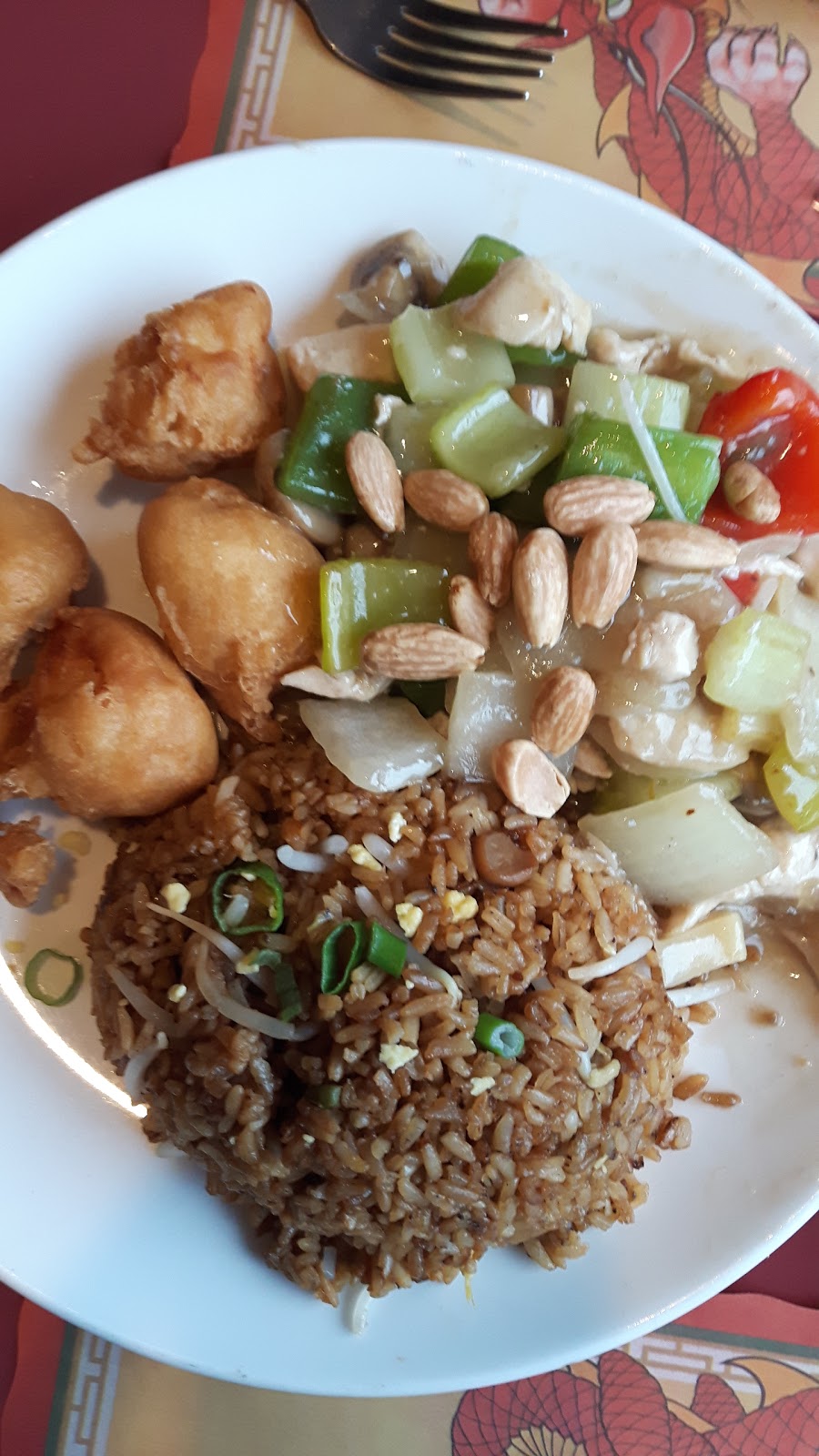 Dragon Gate Restaurant | 489 Highbury Ave N, London, ON N5W 4K2, Canada | Phone: (519) 455-6511