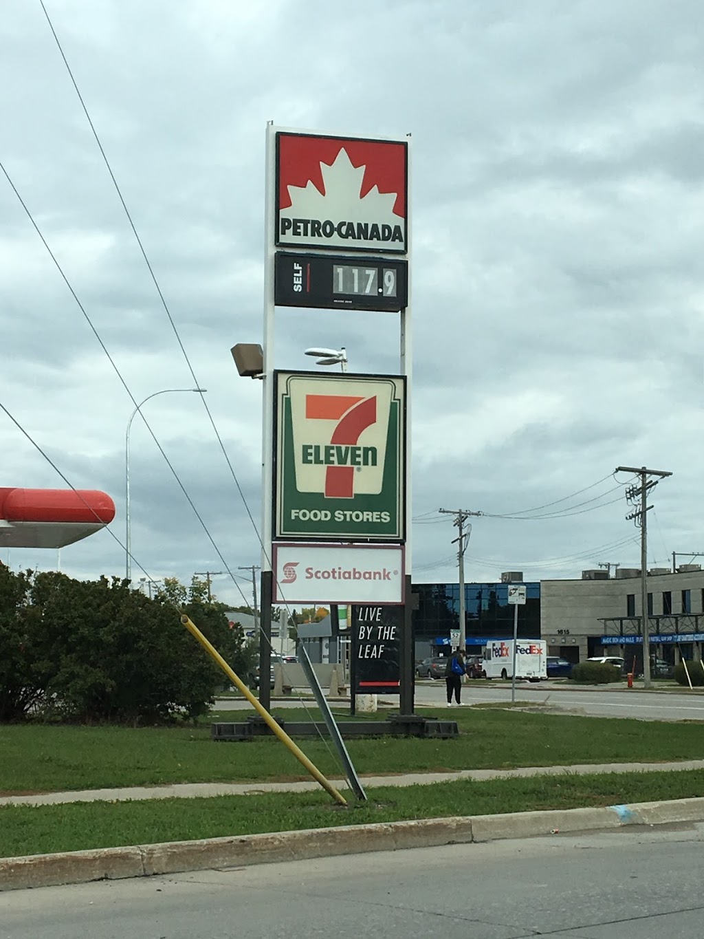 7-Eleven | 1622 St Marys Rd, Winnipeg, MB R2M 3W7, Canada | Phone: (204) 985-0179