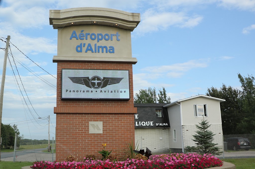 Alma Airport | 350 Chem. de lAéroport, Alma, QC G8B 5V2, Canada | Phone: (418) 669-5104