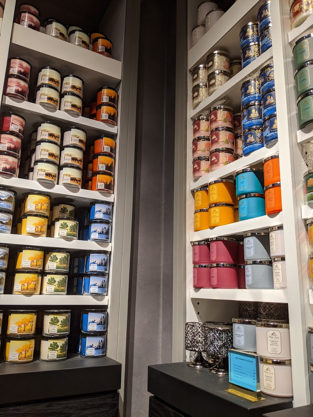 Bath & Body Works | 550 King St N, Waterloo, ON N2L 5W6, Canada | Phone: (519) 880-9352