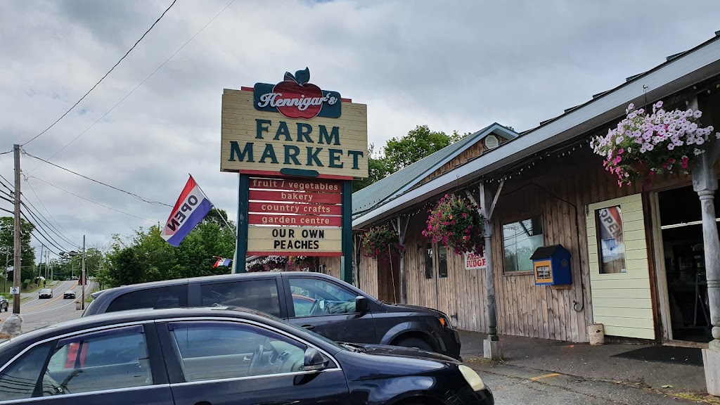 Hennigars Farm Market | 10272 Nova Scotia Trunk 1, Wolfville, NS B4P 2R2, Canada | Phone: (902) 542-3503