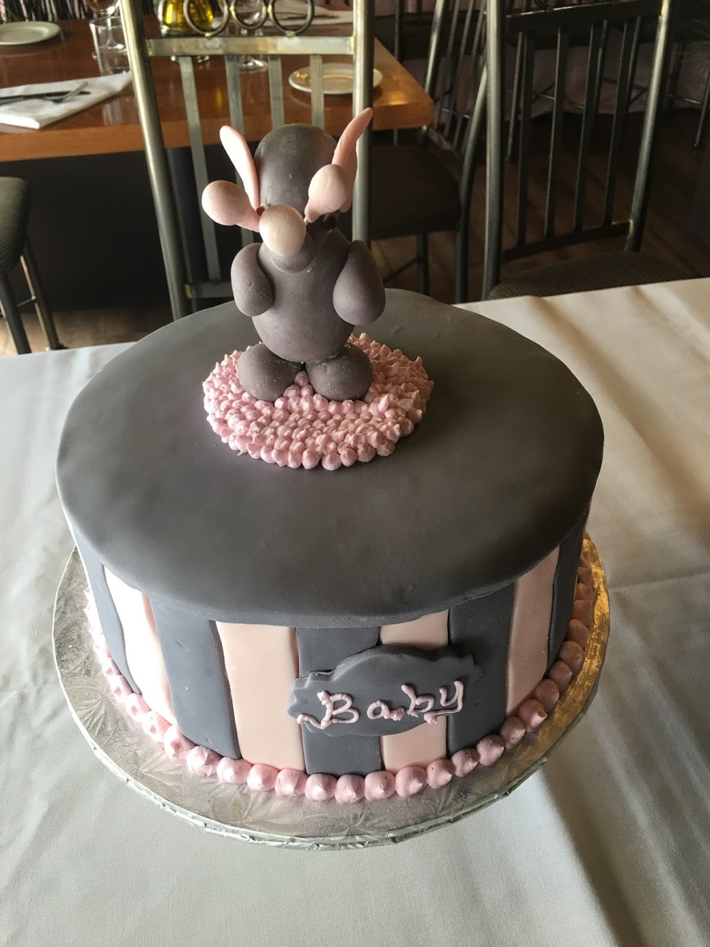 Nicols Pastry Shop | 8633 Weston Rd, Woodbridge, ON L4L 9R6, Canada | Phone: (905) 264-2253