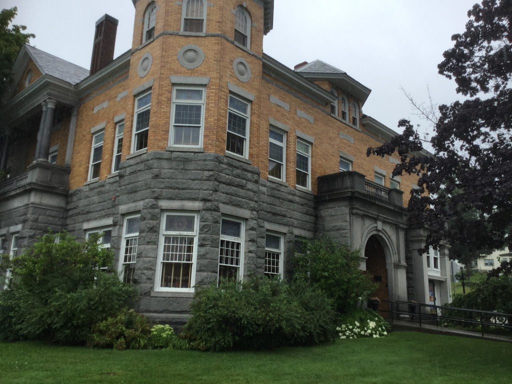 Haskell Free Library | 1 Rue Church, Stanstead, QC J0B 3E2 | Phone: (819) 876-2471
