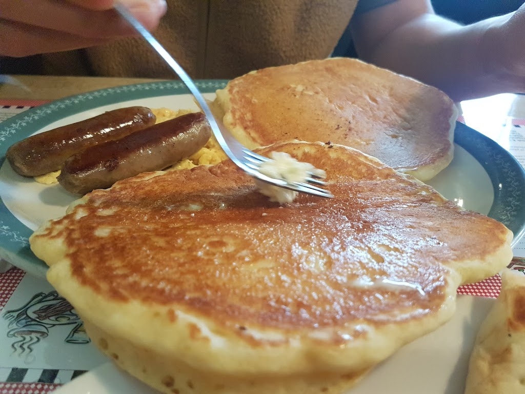 Helens Grill | 4102 Main St, Vancouver, BC V5V 3P6, Canada | Phone: (604) 874-4413