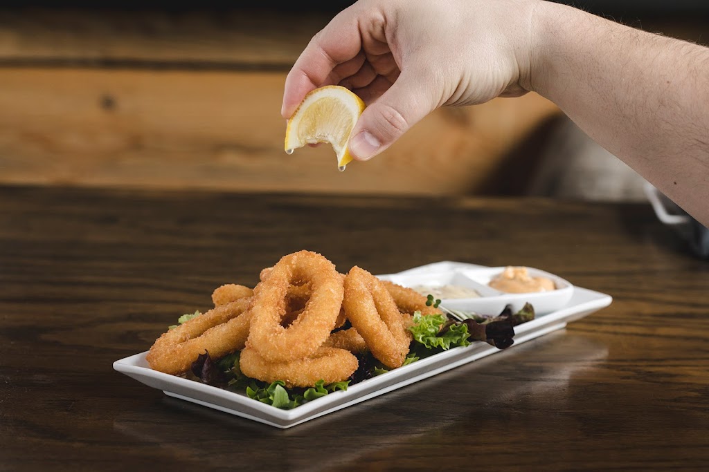 Le Rusé Renard | Mont-Tremblant | 977 Rue Labelle, Mont-Tremblant, QC J8E 2W5, Canada | Phone: (819) 681-0091