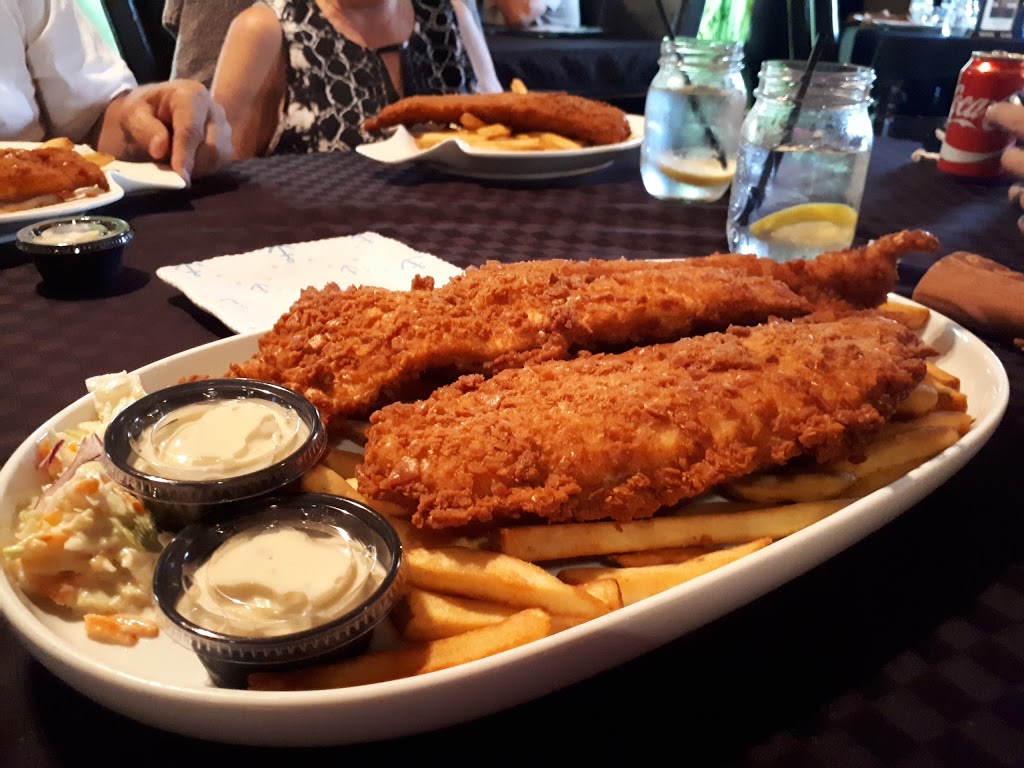 Off The Hook Cookhouse | 104 Government Wharf Rd, Eastern Passage, NS B3G 1G3, Canada | Phone: (902) 465-3484