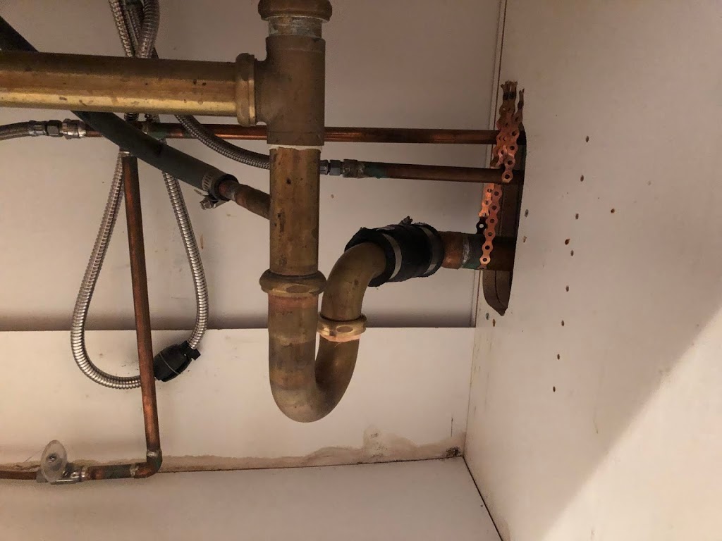 Royal Plumbing Services Ltd. | 614 Dufferin St, Toronto, ON M6K 2A9, Canada | Phone: (416) 537-0038