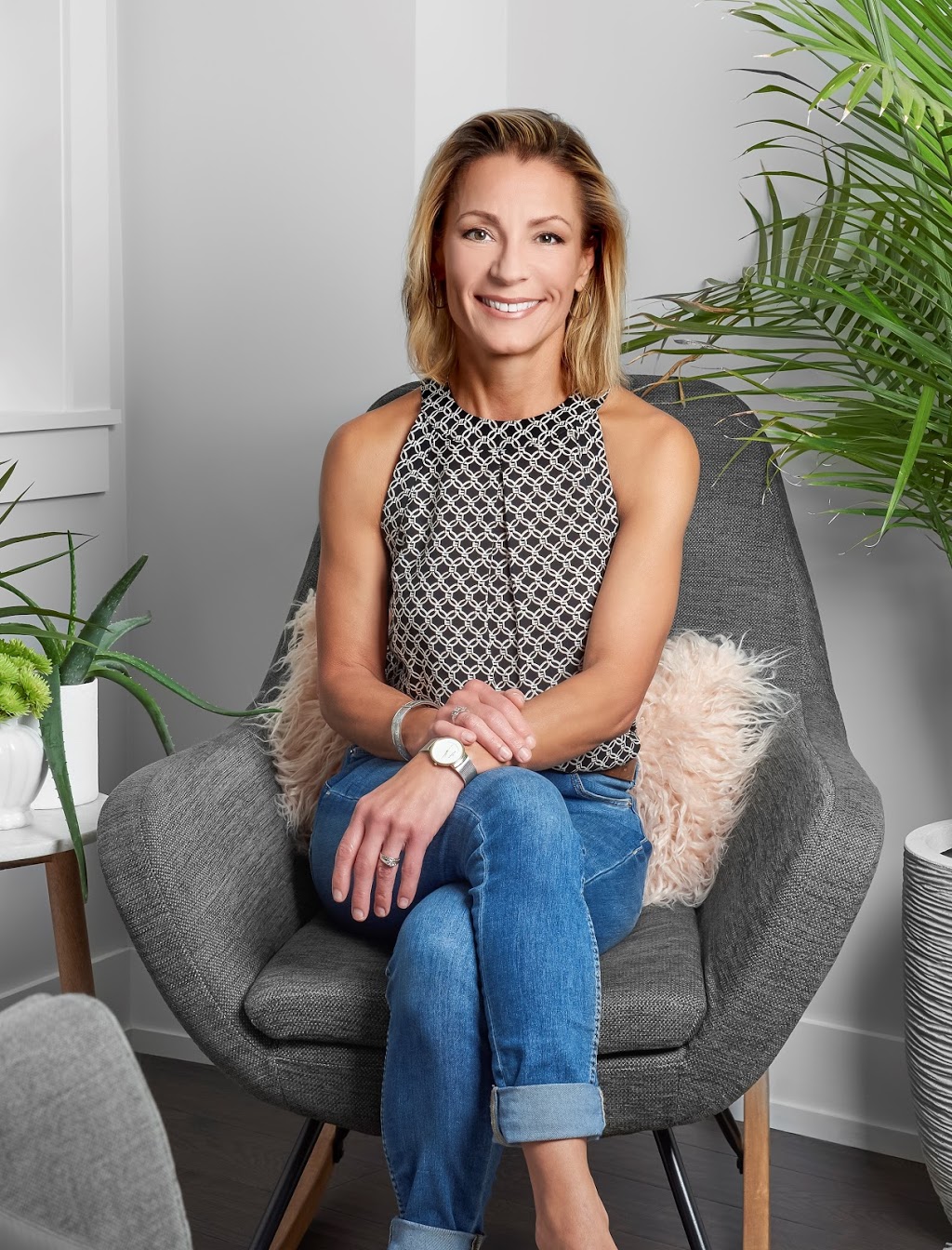 Fine Finishes Design Inc. | 118 Oriole Dr, Holland Landing, ON L9N 1H1, Canada | Phone: (905) 235-1919