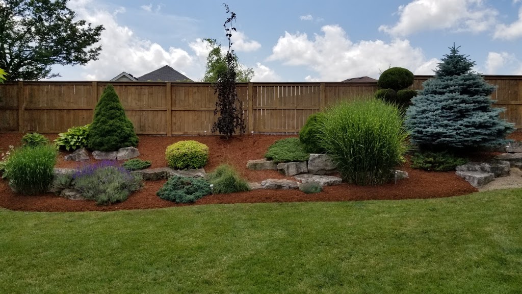 Triple L Lawn & Landscape | 15 Arrowhead Crescent, Kitchener, ON N2P 1C1, Canada | Phone: (519) 778-8745