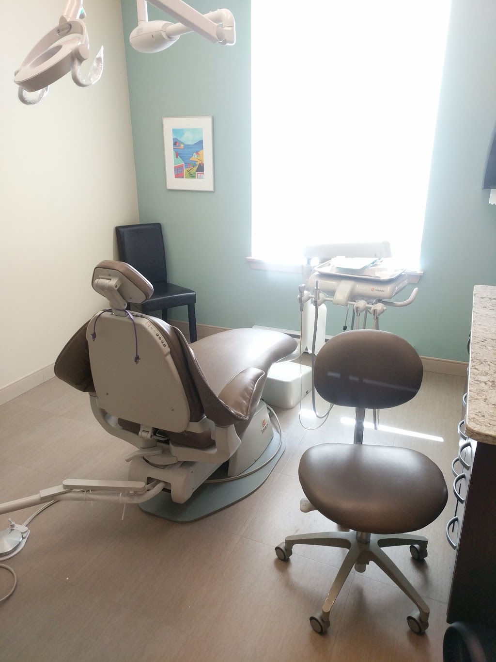 Bella Dental-Dr Dakin & Dr Brunt | dentist | 447 York St, Bridgewater, NS B4V 3K1, Canada | 9025307004 OR +1 902-530-7004