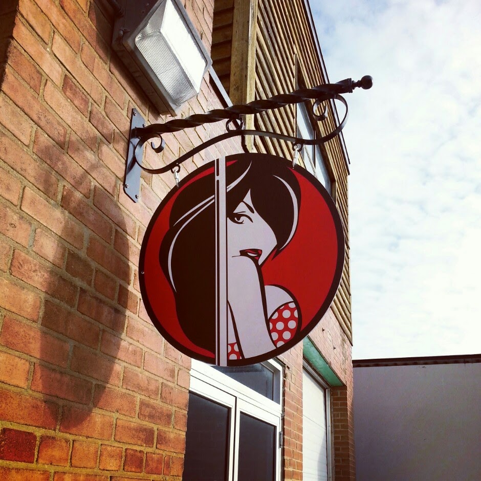Brass Belles Pole Dance & Fitness Studio | 10 Henderson Ave, Brampton, ON L6Y 2A3, Canada | Phone: (905) 450-7746