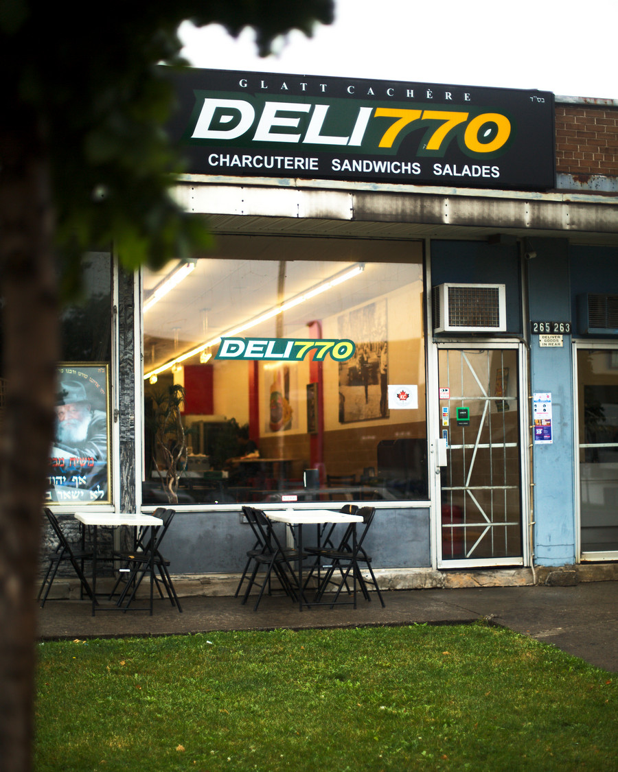 Deli 770 | 265 Boulevard Alexis-Nihon, Saint-Laurent, QC H4M 2A4, Canada | Phone: (514) 748-0770