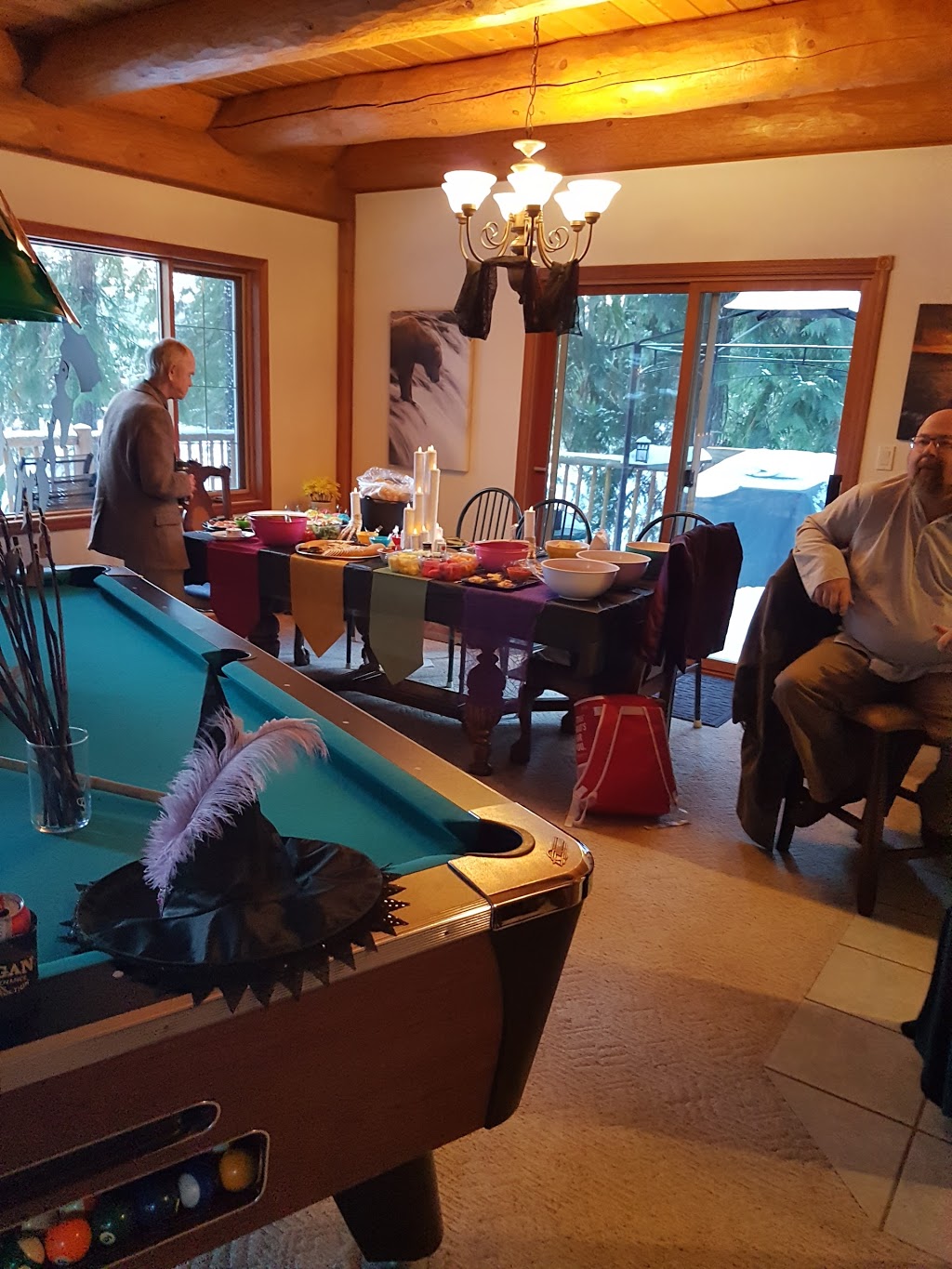 Son Country Chalet | 1039 Scotch Creek Wharf Rd, Scotch Creek, BC V0E 1M5, Canada | Phone: (604) 349-1864