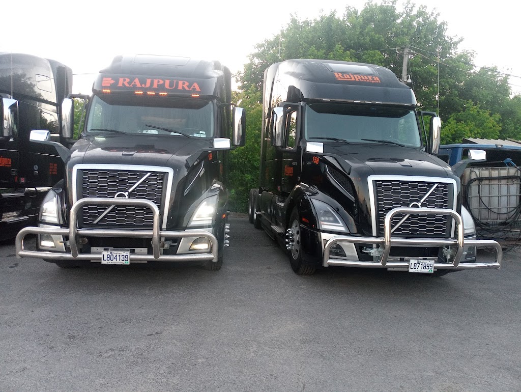 Rajpura Transport | 4225 Bd Hébert, Salaberry-de-Valleyfield, QC J6S 6J2, Canada | Phone: (514) 538-1732