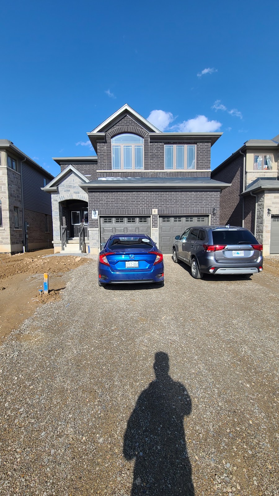 Hundal home | 4 Obediah crescent, Brantford, ON N3T 5L5, Canada | Phone: (647) 284-4133
