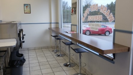 West Ridge Coin Laundry | 5-3280 Monarch Dr, Orillia, ON L3V 8A2, Canada | Phone: (705) 327-5061