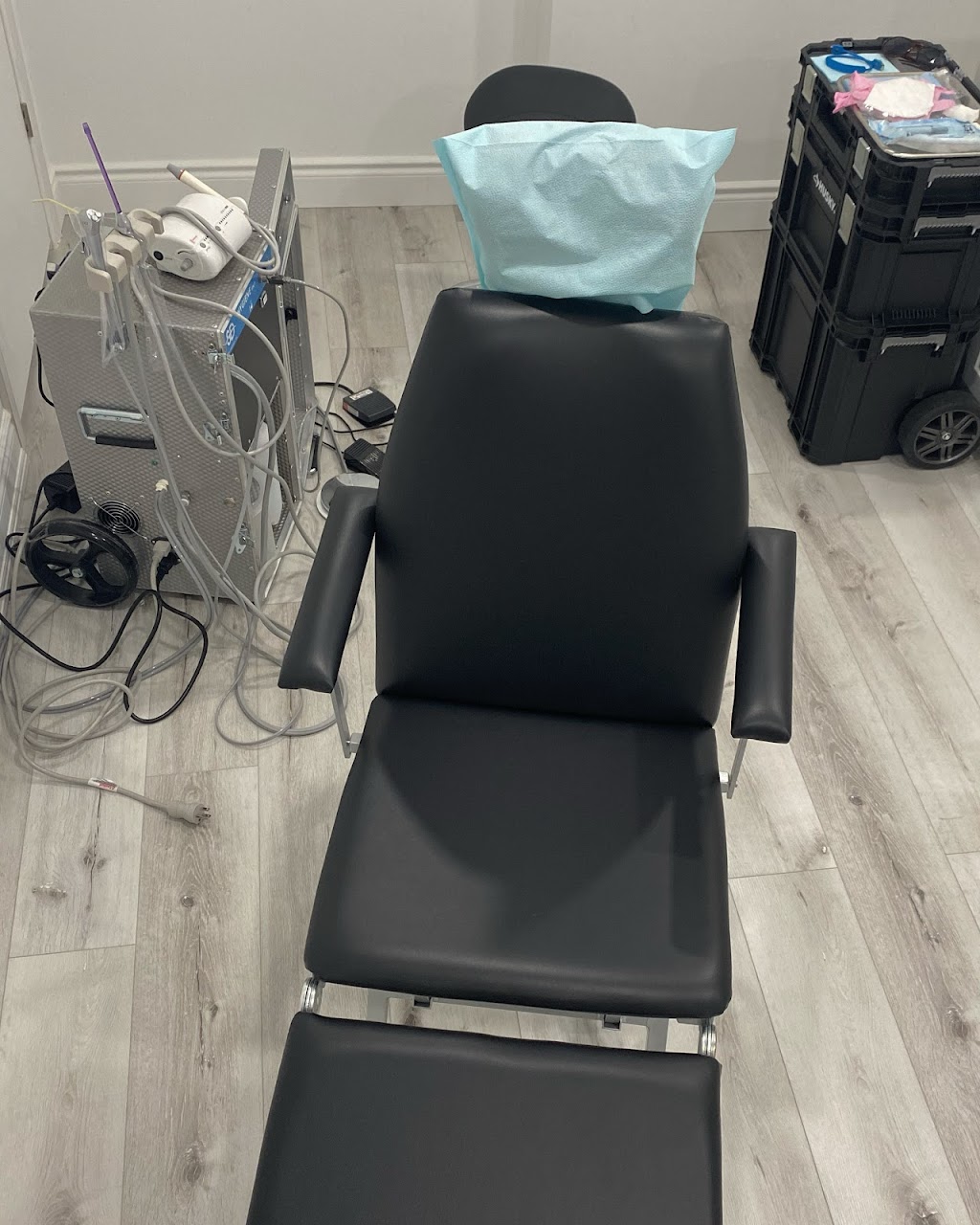 19Thirteen Mobile Dental Hygiene | 702 Hortop St, Oshawa, ON L1G 4N6, Canada | Phone: (905) 903-7325