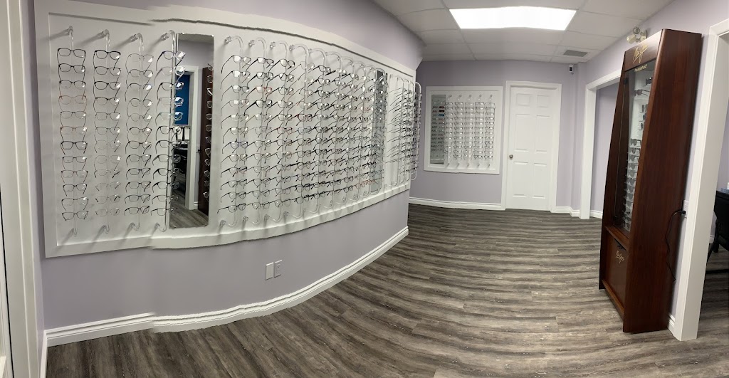 Horseshoe Valley Eye Care | 213 Horseshoe Valley Rd E, Township Of Oro-Medonte, ON L0L 2E0, Canada | Phone: (705) 302-3022