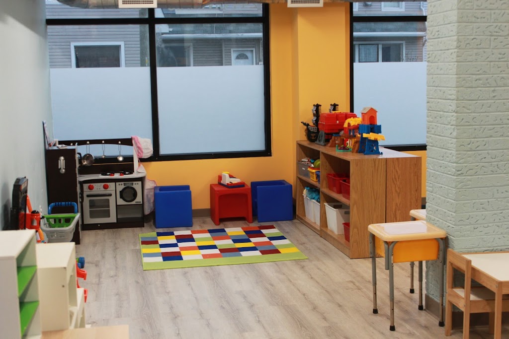 Toks Christian Daycare | 244 Ontario St, St. Catharines, ON L2R 5L5, Canada | Phone: (905) 397-3293