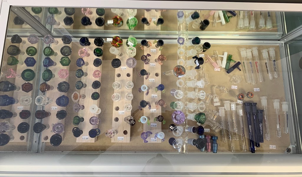 Emporium Glass | 165 Argyle Ave N, Listowel, ON N4W 1M7, Canada | Phone: (519) 418-4888