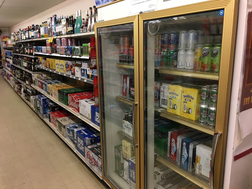 D & B Foods | 19 Main St, Lucky Lake, SK S0L 1Z0, Canada | Phone: (306) 858-2202