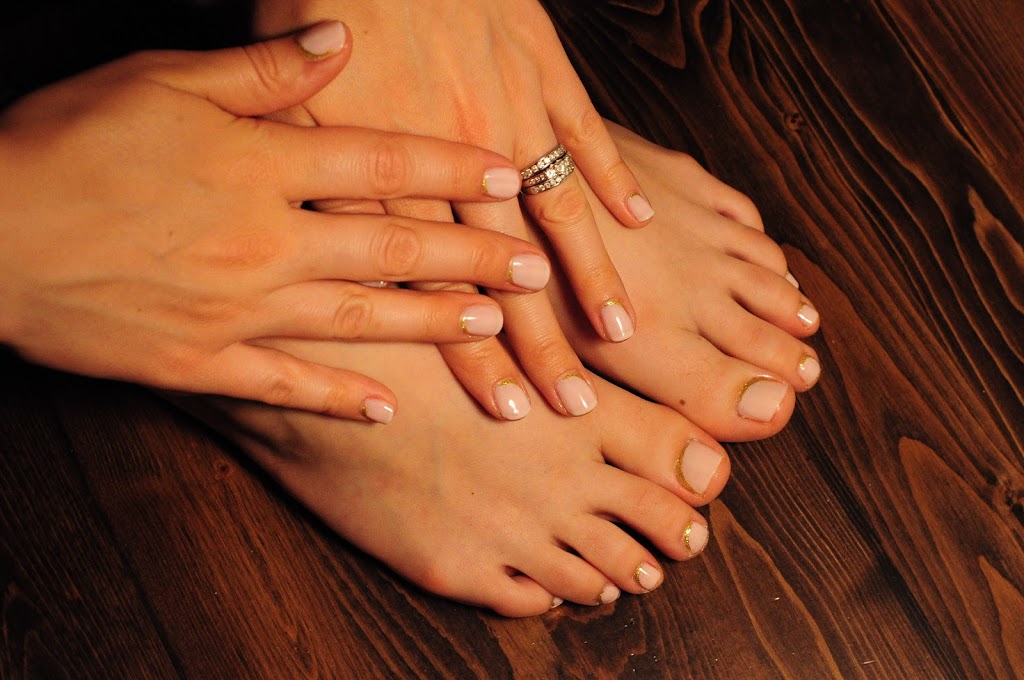 Pure Dawn Esthetics | 571 Barkman Ave, Steinbach, MB R5G 0H8, Canada | Phone: (204) 371-9999