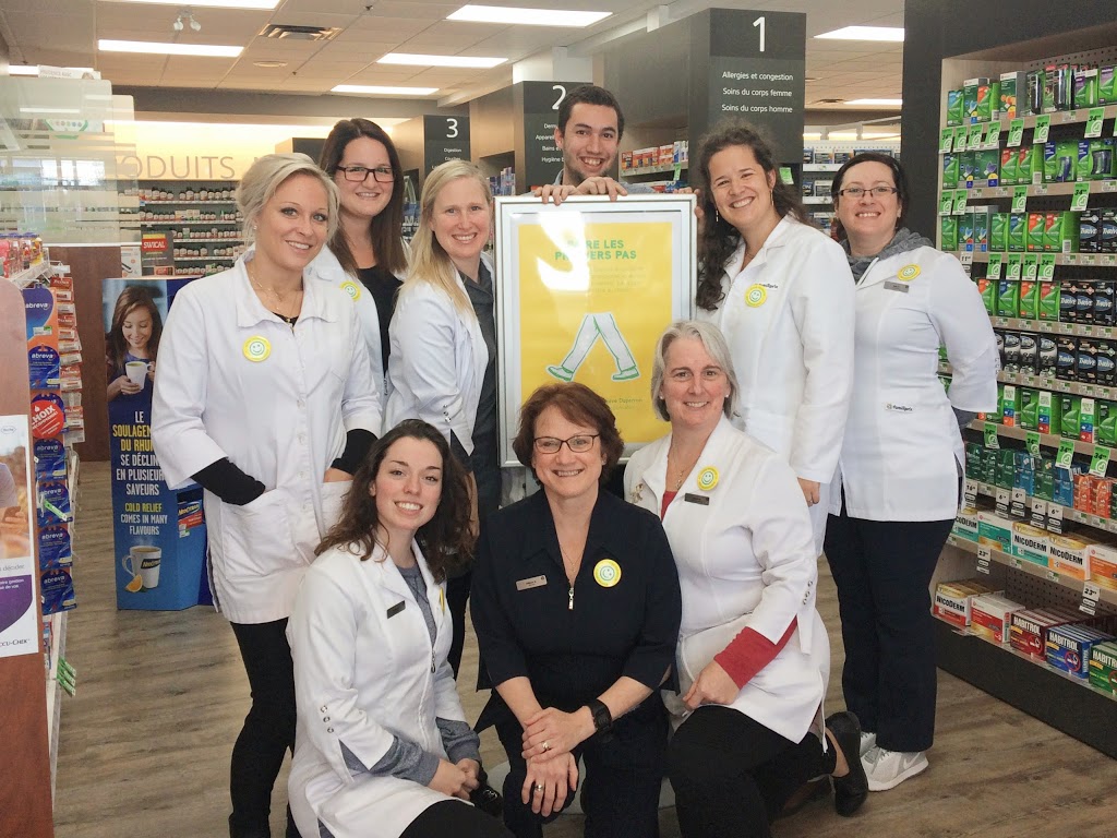 Familiprix Extra - Geneviève Duperron | 1340 Boulevard Curé-Labelle bureau 100, Blainville, QC J7C 2P2, Canada | Phone: (450) 430-1065