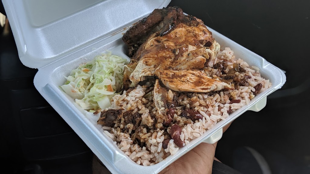 Potluck | 7070 St Barbara Blvd #40, Mississauga, ON L5W 0E6, Canada | Phone: (905) 565-2552