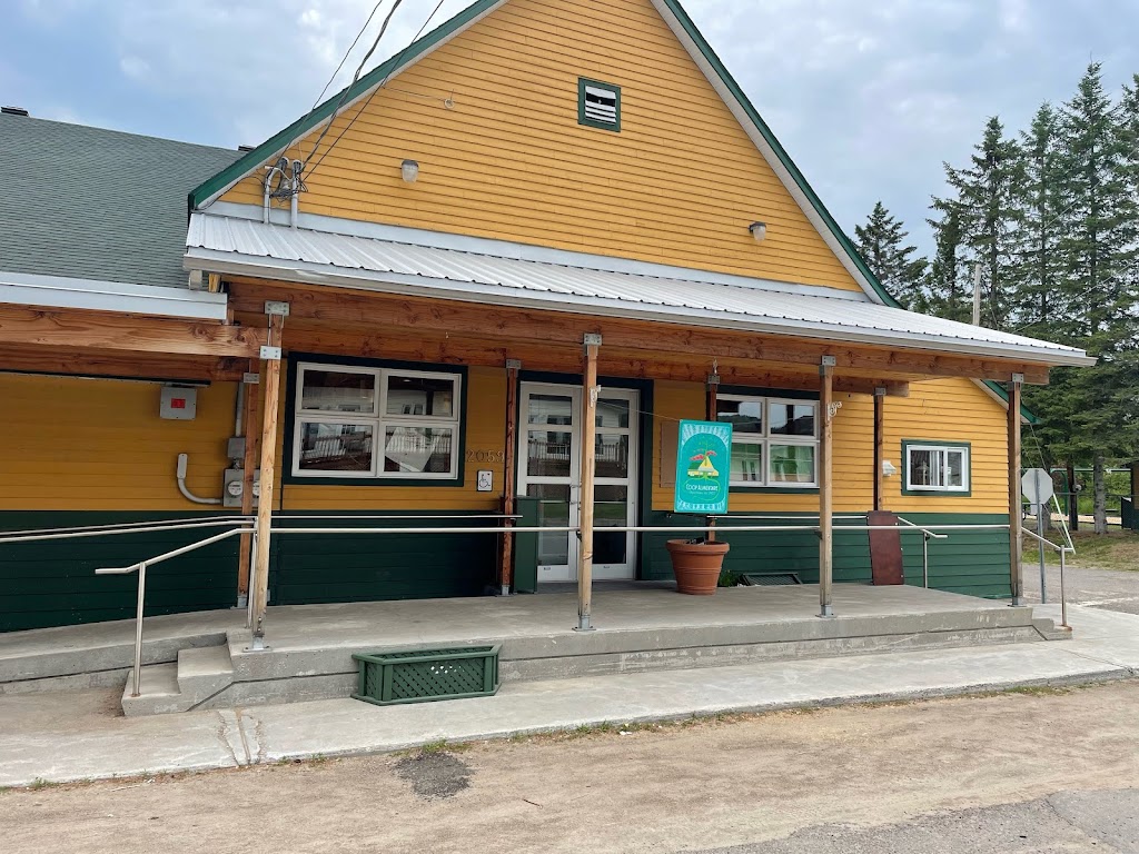 La COOP du Coin | 2059 Chem. des Hauteurs, Sainte-Lucie-des-Laurentides, QC J0T 2J0, Canada | Phone: (819) 774-4459