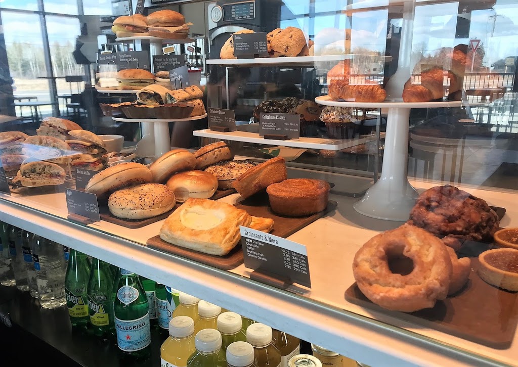 Starbucks | 3000 Wellington Rd, Kemptville, ON K0G 1J0, Canada | Phone: (613) 410-2291