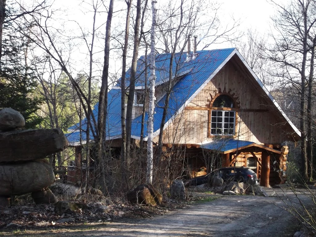LHobbitation / Hobbit House | 545 Avenue 3 St Vincent, Sainte-Béatrix, QC J0K 1Y0, Canada | Phone: (450) 803-7858