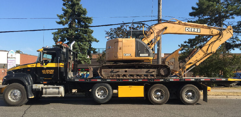 J T Supreme Heavy Hauling LTD | 10 Imperial Ct, Brampton, ON L6T 4X4, Canada | Phone: (416) 747-6661