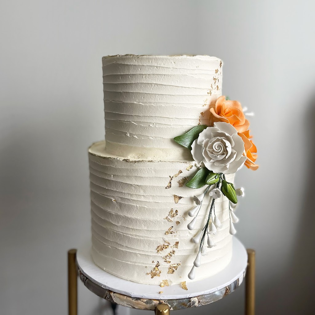 CakeToronto Bakery | 183 Ridge Rd, Bolton, ON L7E 4V5, Canada | Phone: (647) 687-0774