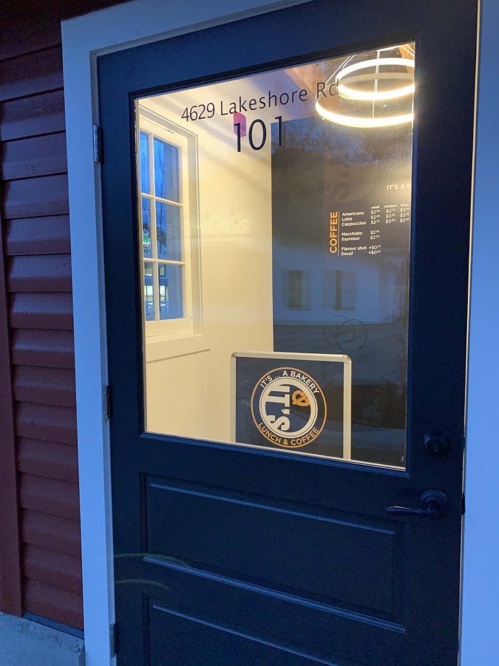 It’s a Bakery | 4629 Lakeshore Rd #101, Kelowna, BC V1W 1X3, Canada | Phone: (778) 477-0010