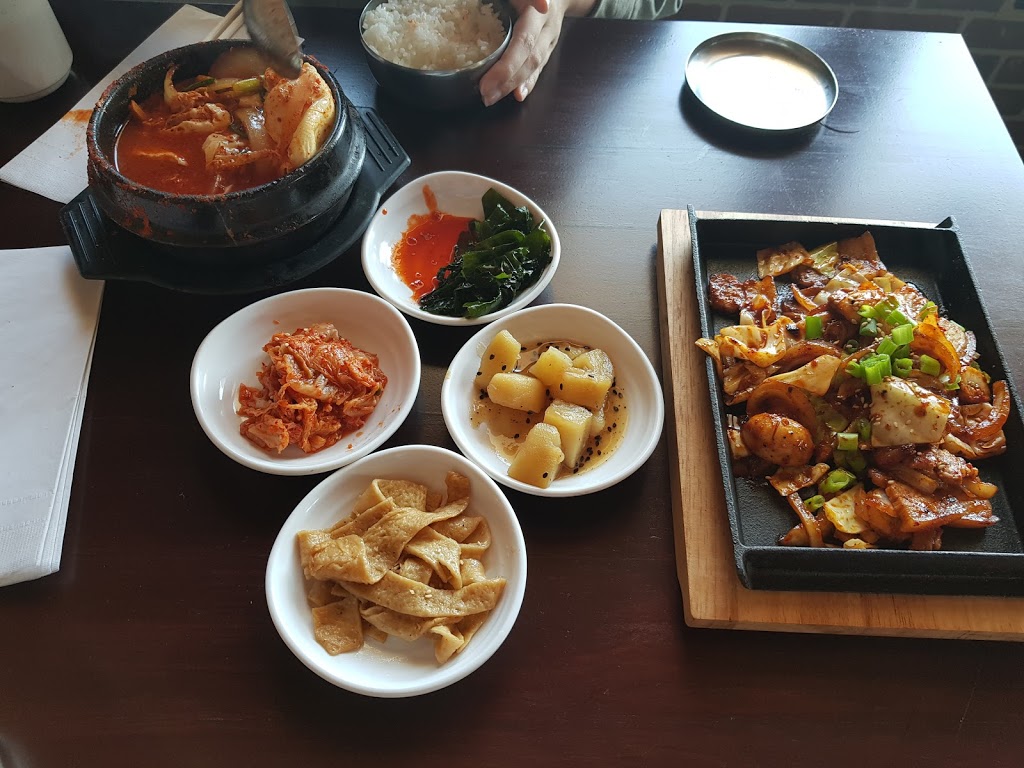 Korean Garden Restaurant | 7197 Stanley Ave, Niagara Falls, ON L2G 3Z2, Canada | Phone: (416) 841-2768