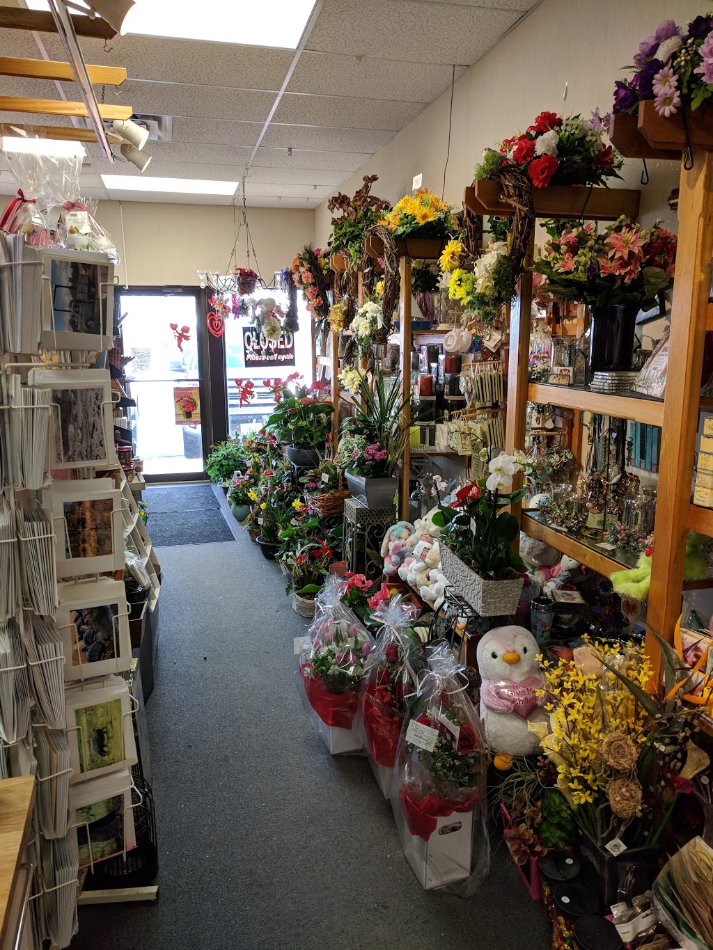 I. C. Flowers | 373 Bridge St W, Waterloo, ON N2K 1L1, Canada | Phone: (519) 746-5456