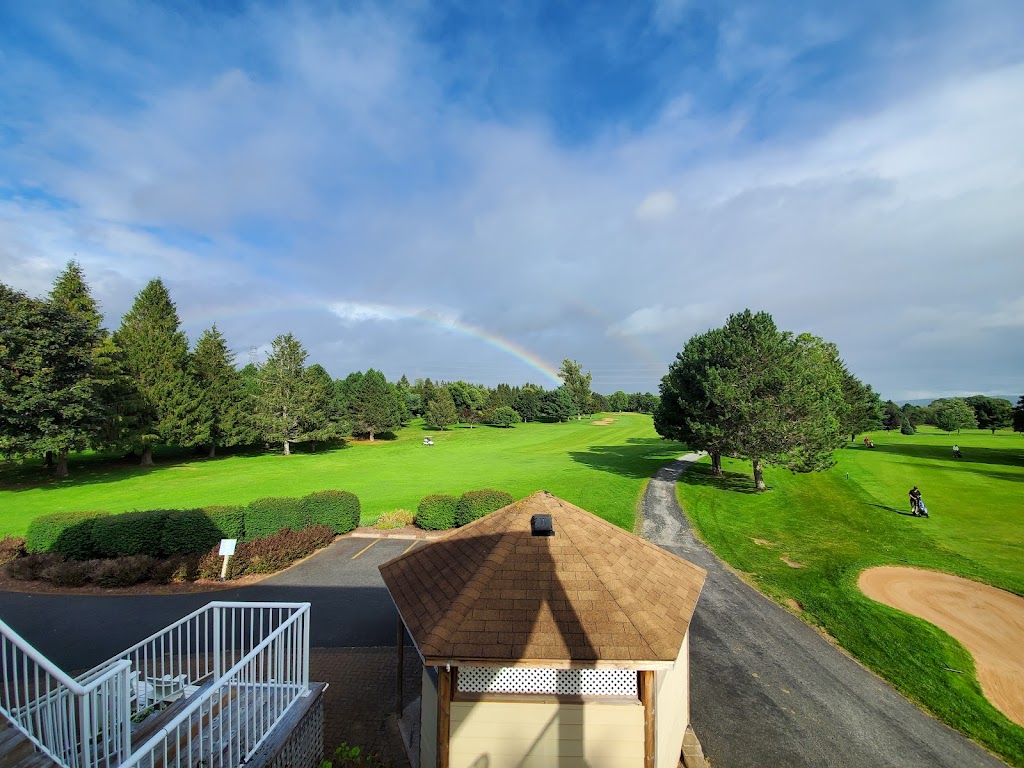 Avon Valley Golf & Country Club | 595 Falmouth Back Rd, Falmouth, NS B0P 1L0, Canada | Phone: (902) 798-2673
