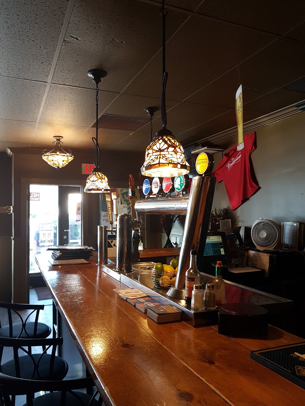 Friends Pub | 7287 ON-26, Stayner, ON L0M 1S0, Canada | Phone: (705) 428-6666