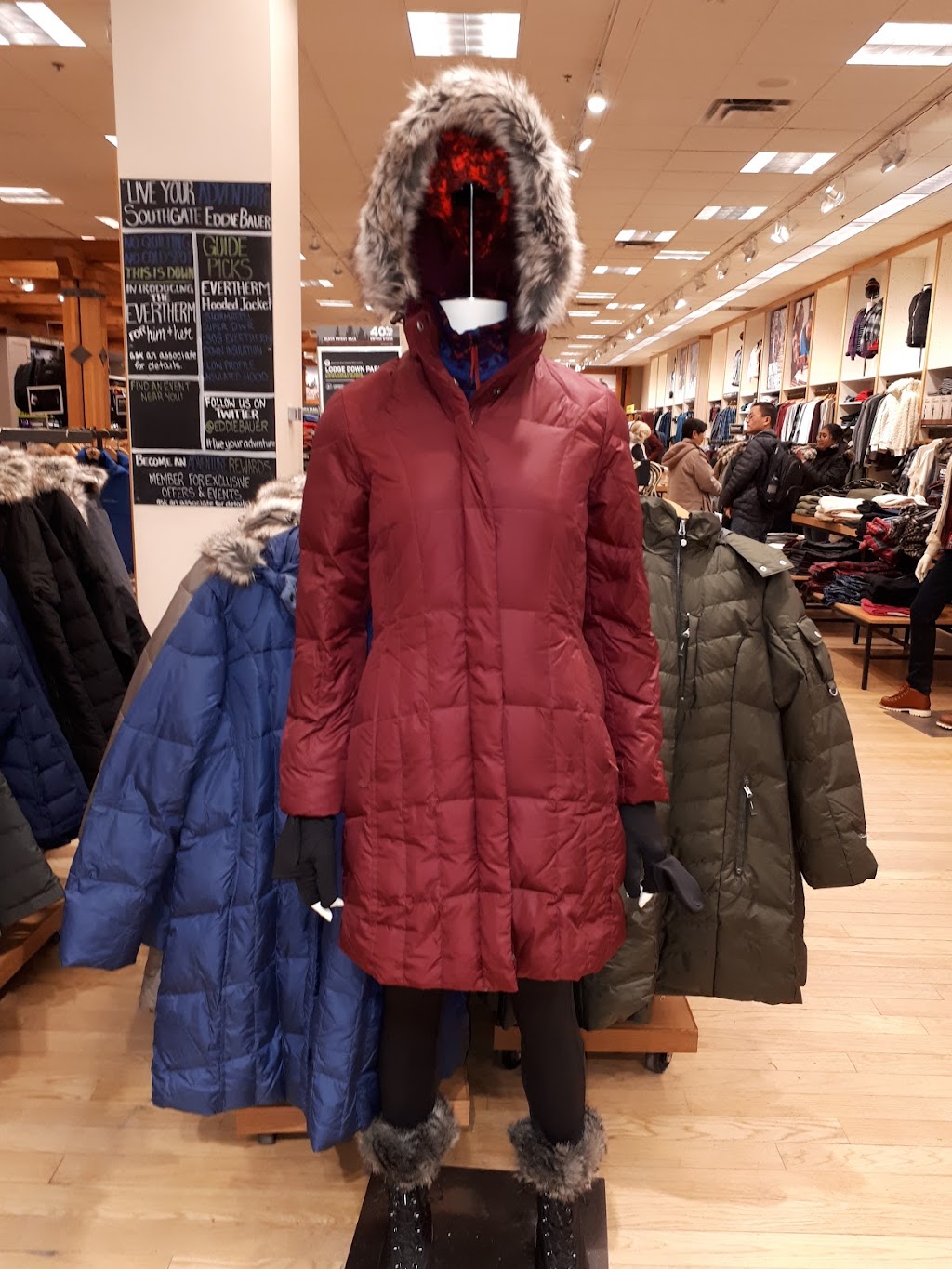 Eddie Bauer | 11100 51 Ave NW, Edmonton, AB T6H 4M6, Canada | Phone: (780) 437-1155